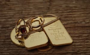 lingots d'or et pieces d'or