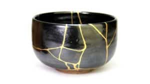Le Kintsugi technique japonaise pour réparer avec de l&rsquo;or